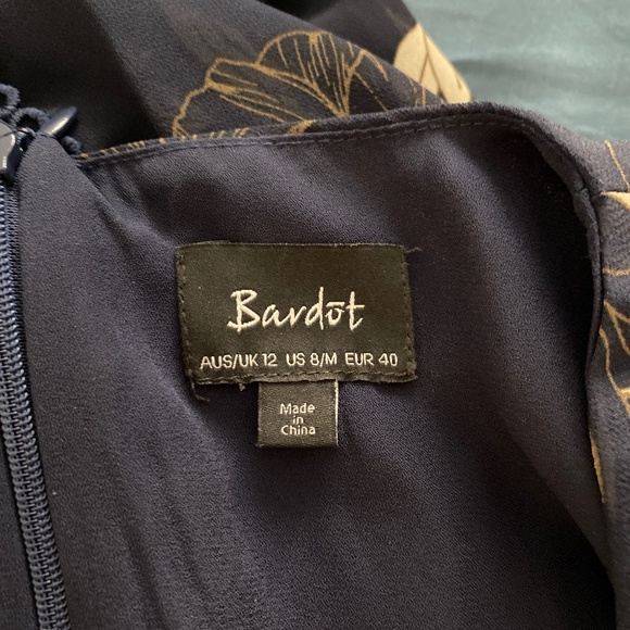 Bardot blue floral mini dress size 8 - Picture 4 of 4